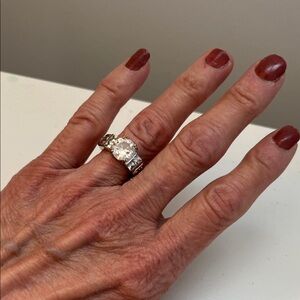 Cubic Zirconia Silver Ring - size 8